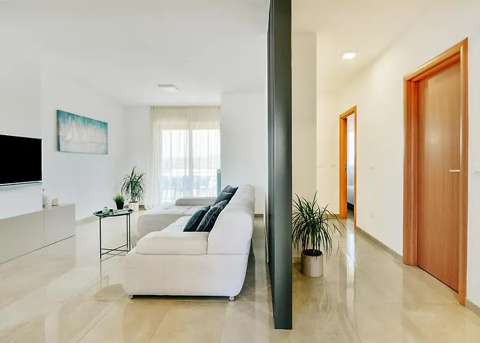 Apartment Rudan 2 *